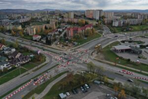 31.10.2024. Kielce. Skrzyżowanie ulicy Warszawskiej i Orkana / Fot. Jarosław Kubalski - Radio Kielce