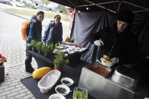 05.10.2024. Chęciny. Maraton Pieszy Pięćdziesiątka Świętokrzyska. / Fot. Jarosław Kubalski - Radio Kielce