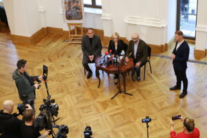 30.10.2024. Kielce. Briefing prasowy w Teatrze im. Stefana Żeromskiego w Kielcach / Fot. Radosław Majkowski - Radio Kielce