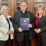 02.10.2024. Święty Krzyż. Podpisanie umów na przekazanie środków z Rządowego Programu Odbudowy Zabytków / Fot. Dorota Klusek - Radio Kielce