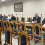 Radni znowu nie przyszli na sesję. Burmistrz Bodzentyna mówi o rosnących kłopotach - Radio Kielce Wojewoda zdecydował w sprawie Bodzentyna