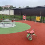 03.10.2024. Staszów. Otwarcie integracyjnego placu zabaw / Fot. Grażyna Szlęzak - Radio Kielce