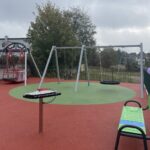 03.10.2024. Staszów. Otwarcie integracyjnego placu zabaw / Fot. Grażyna Szlęzak - Radio Kielce