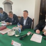 09.10.2024. Sandomierz. Nadzwyczajna sesja rady miasta / Fot. Grażyna Szlęzak - Radio Kielce