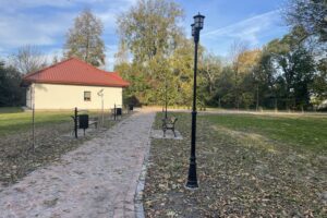 Park w Błoniu / Fot. Grażyna Szlęzak - Radio Kielce