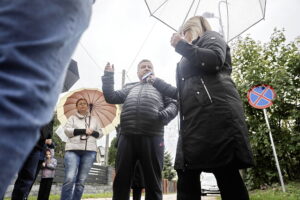 02.10.2024 Kielce. Program "Interwencja" Radia Kielce i TVP3 Kielce na ulicy Chałubińskiego / Fot. Jarosław Kubalski - Radio Kielce