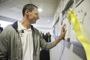 05.10.2024. Kielce. Hala Legionów. Odsłonięcie Galerii Sław Iskry Kielce / Fot. Jarosław Kubalski - Radio Kielce