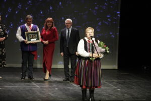 15.10.2024 Kielce. Teatr im Stefana Żeromskiego. Świętokrzyska Nagroda Kultury. Stowarzyszenie „Piekoszowianie" / Fot. Jarosław Kubalski - Radio Kielce