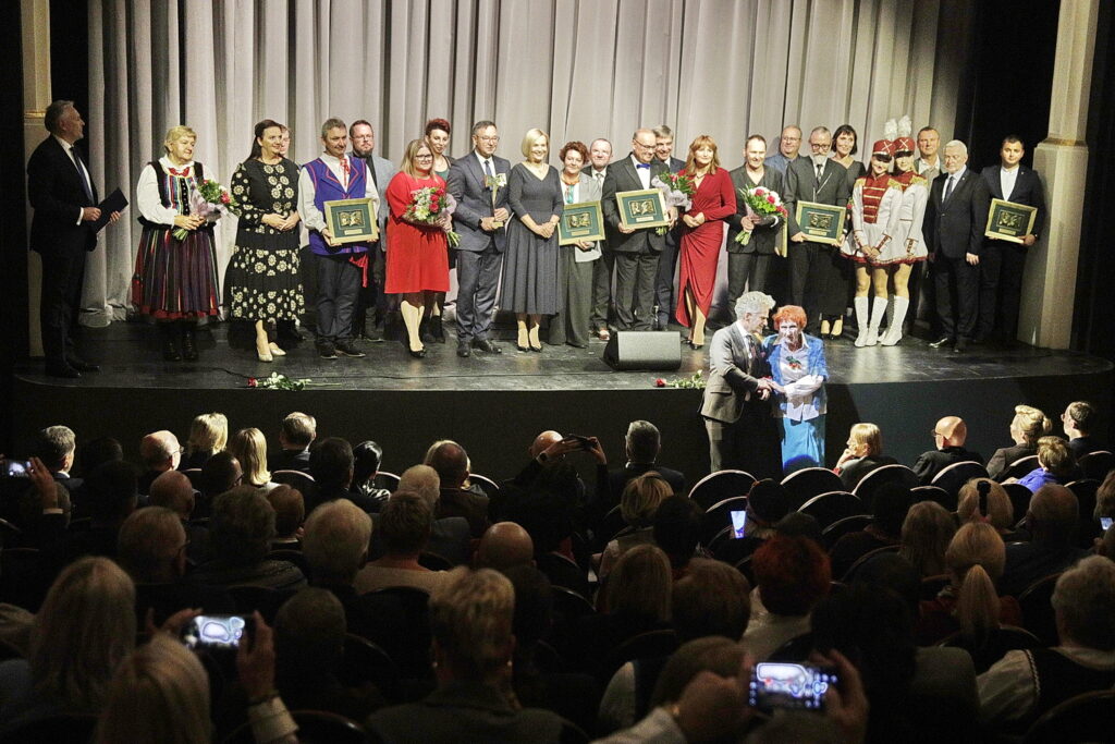 15.10.2024 Kielce. Teatr im Stefana Żeromskiego. Świętokrzyska Nagroda Kultury / Fot. Jarosław Kubalski - Radio Kielce