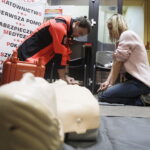 16.10.2024 Kielce. UM. Szkolenie z udzielenia pierwszej pomocy / Fot. Jarosław Kubalski - Radio Kielce