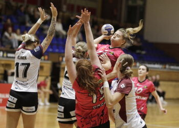 19.10.2024 Kielce. Piłka ręczna kobiet. Mecz Suzuki Korona Handball - Pogoń Szczecin / Fot. Jarosław Kubalski - Radio Kielce