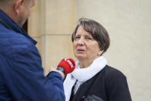 30.11.2024 Kielce. Pogrzeb śp. Zofii Majchrzyk. Zmarłą wspomina córka Jolanta / Fot. Aleksandra Kwaśniewska - Radio Kielce