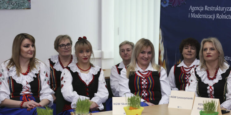 Koła gospodyń także w miastach - Radio Kielce