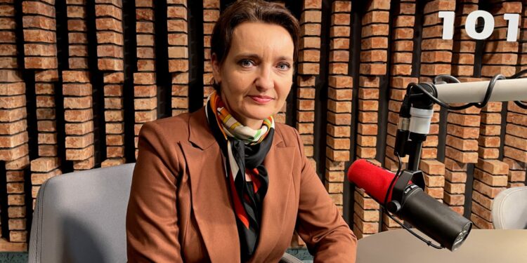 Marzena Okła-Drewnowicz: w październiku rozpoczną się konsultacje dotyczące bonu senioralnego