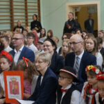 4.10.2024 Kielce. Szkoła Podstawowa nr 22 im. gen. Stanisława Maczka. Spotkanie młodzieży z Karoliną Maczek-Skillen, wnuczką generała Maczka / Fot. Aleksandra Kwaśniewska - Radio Kielce