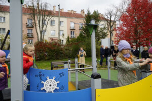 30.10.2024 Kielce. Nowy plac zabaw przy ulicy Zamenhoffa. / Fot. Aleksandra Kwaśniewska - Radio Kielce