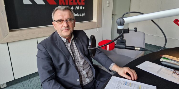 Piotr Żołądek, dyrektor Agencji Restrukturyzacji i Modernizacji Rolnictwa w Kielcach / Fot. Marzena Smoręda - Radio Kielce
