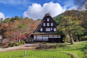 Muzyczne podróże przez świat. Japonia. Takayama - skansen / Fot. Danuta Rasała