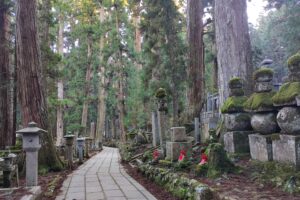 Muzyczne podróże przez świat. Japonia. Koya-san / Fot. Danuta Rasała