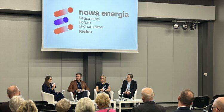 25.11.2024. Kielce. Regionalne Forum Ekonomiczne Nowa Energia Kielce / Fot. Marcin Marszałek - Radio Kielce