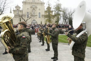 Setki kielczan uczestniczyło w Święcie Niepodległości - Radio Kielce