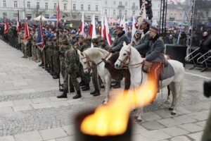 Setki kielczan uczestniczyło w Święcie Niepodległości - Radio Kielce