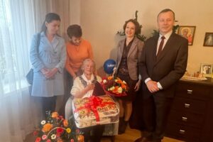 20.11.2024. Opatów. Marianna Kargul obchodzi setne urodziny / Fot. Grażyna Szlęzak - Radio Kielce