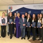 29.11.2024. Kielce. Urząd Marszałkowski Województwa Świętokrzyskiego. Przyznanie stypendiów dla studentów kształcących się na kierunku lekarskim / Fot. Iwona Murawska-Bujnowicz - Radio Kielce