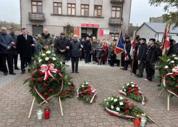 11.11.2024. Końskie. Obchodzy Święta Niepodległości / Fot. Magadalena Galas-Klusek - Radio Kielce