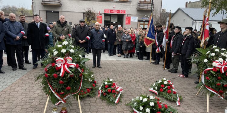 11.11.2024. Końskie. Obchodzy Święta Niepodległości / Fot. Magadalena Galas-Klusek - Radio Kielce