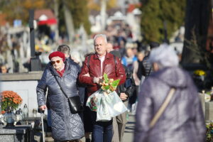 01.11.2024. Kielce. Cmentarz Parafialny "Nowy" / Fot. Wiktor Taszłow - Radio Kielce