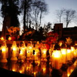 01.11.2024. Kielce. Cmentarz Stary o zachodzie słońca / Fot. Wiktor Taszłow - Radio Kielce