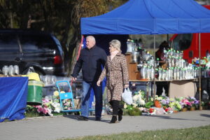 03.11.2024 Cedzyna. Cmentarz Komunalny / Fot. Wiktor Taszłow - Radio Kielce