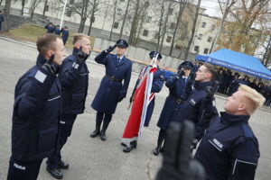 7.11.2024. Kielce. Uroczystość ślubowanie policjantów / Fot. Wiktor Taszłow – Radio Kielce