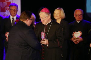 13.11.2024. Kielce. WDK. Jubileusz 35-lecia kieleckiej Caritas / Fot. Wiktor Taszłow - Radio Kielce