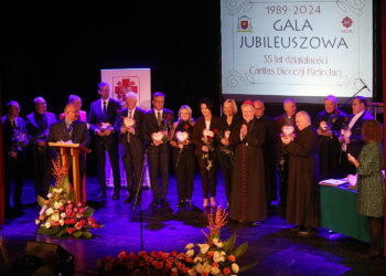 13.11.2024. Kielce. WDK. Jubileusz 35-lecia kieleckiej Caritas / Fot. Wiktor Taszłow - Radio Kielce