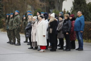 13.11.2024. Kielce. Uroczyste przekazanie Flagi Rzeczpospolitej Polskiej przez Marszałka Sejmu / Fot. Wiktor Taszłow - Radio Kielce