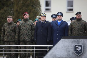 13.11.2024. Kielce. Uroczyste przekazanie Flagi Rzeczpospolitej Polskiej przez Marszałka Sejmu / Fot. Wiktor Taszłow - Radio Kielce