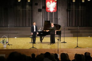 23.11.2024. Kielce. Recital Ogólnopolskiego Konkursu Wokalnego im. Krystyny Jamroz / Fot. Wiktor Taszłow - Radio Kielce