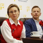 29.11.2024. Kielce. Śniadanie prasowe zorganizowane przez posła Rafała Kasprzyka. Na zdjęciu (od lewej): Adriana Porowska - minister do spraw Społeczeństwa Obywatelskiego, poseł Rafał Kasprzyk / Fot. Wiktor Taszłow - Radio Kielce
