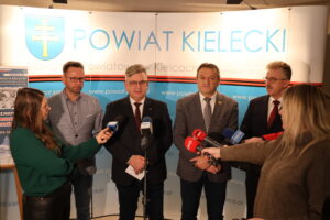 Paczka dla Rodaka - podziel się żywnością przed świętami