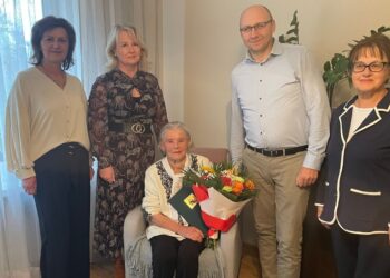 20.11.2024. Opatów. Marianna Kargul obchodzi setne urodziny / Fot. Grażyna Szlęzak - Radio Kielce