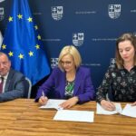 29.11.2024. Kielce. Urząd Marszałkowski Województwa Świętokrzyskiego. Przyznanie stypendiów dla studentów kształcących się na kierunku lekarskim / Fot. Iwona Murawska-Bujnowicz - Radio Kielce