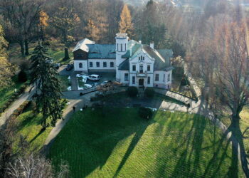 26.11.2024. Oblęgorek. Pałacyk Henryka Sienkiewicza / Fot. Jarosław Kubalski - Radio Kielce