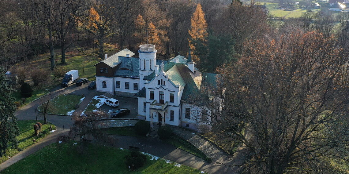 26.11.2024. Oblęgorek. Pałacyk Henryka Sienkiewicza / Fot. Jarosław Kubalski - Radio Kielce