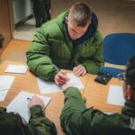 Zobacz przeistoczenie cywila w świętokrzyskiego terytorialsa - Radio Kielce Fot. ŚBOT