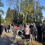 01.11.2024. Sandomierz. Msza na cmentarzu katedralnym / Fot. Grażyna Szlęzak - Radio Kielce