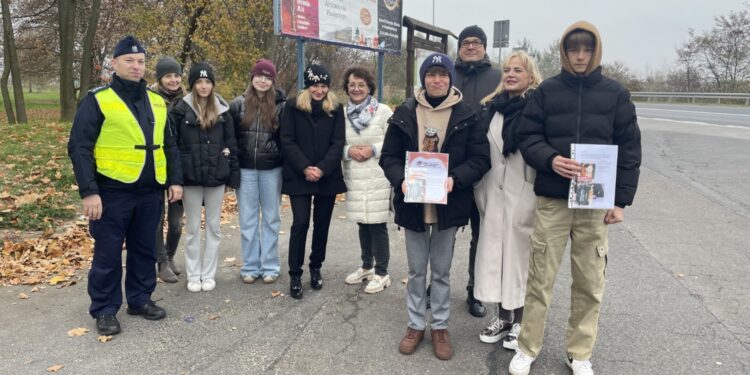 Dzieci i młodzież apelowali o trzeźwość za kierownicą