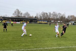 09.11.2024. Połaniec. 16. kolejka Betclic III ligi: Czarni Połaniec - Lewart Lubartów / Fot. Kamil Król - Radio Kielce