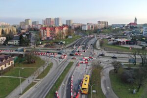 26.11.2024. Kielce. Skrzyżowanie ulic Warszawskiej, Orkana, Zapolskiej, Jaworskiego / Fot. Jarosław Kubalski - Radio Kielce